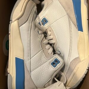 Jordan 3 Retro Summit White and Hydrogen Blue